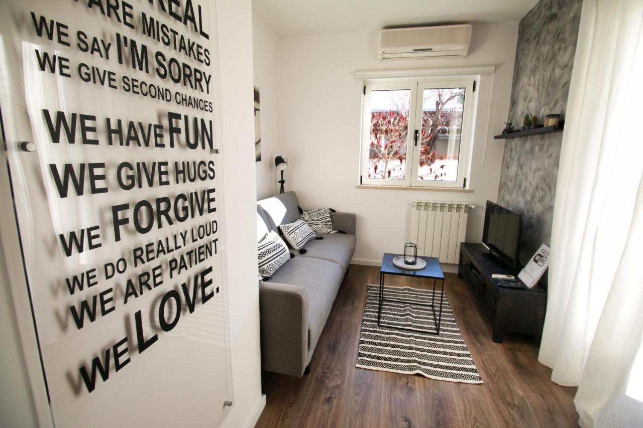 Apartment Margita Ρόβινι Εξωτερικό φωτογραφία